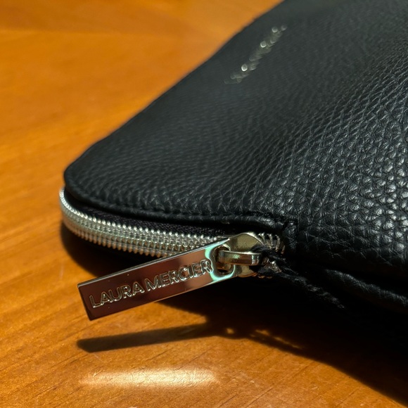 Laura Mercier Cosmetic Bag - Picture 9 of 10
